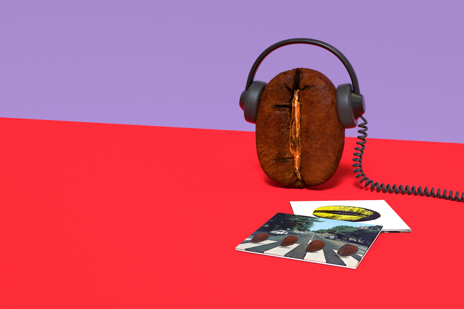 19grams Playlist Bean – Kaffeebohne mit Kopfhörer und Schallplatten, kreatives Produktfoto zum kuratierter Musik-Playlist-Kaffee von 19grams.live Roasters Berlin