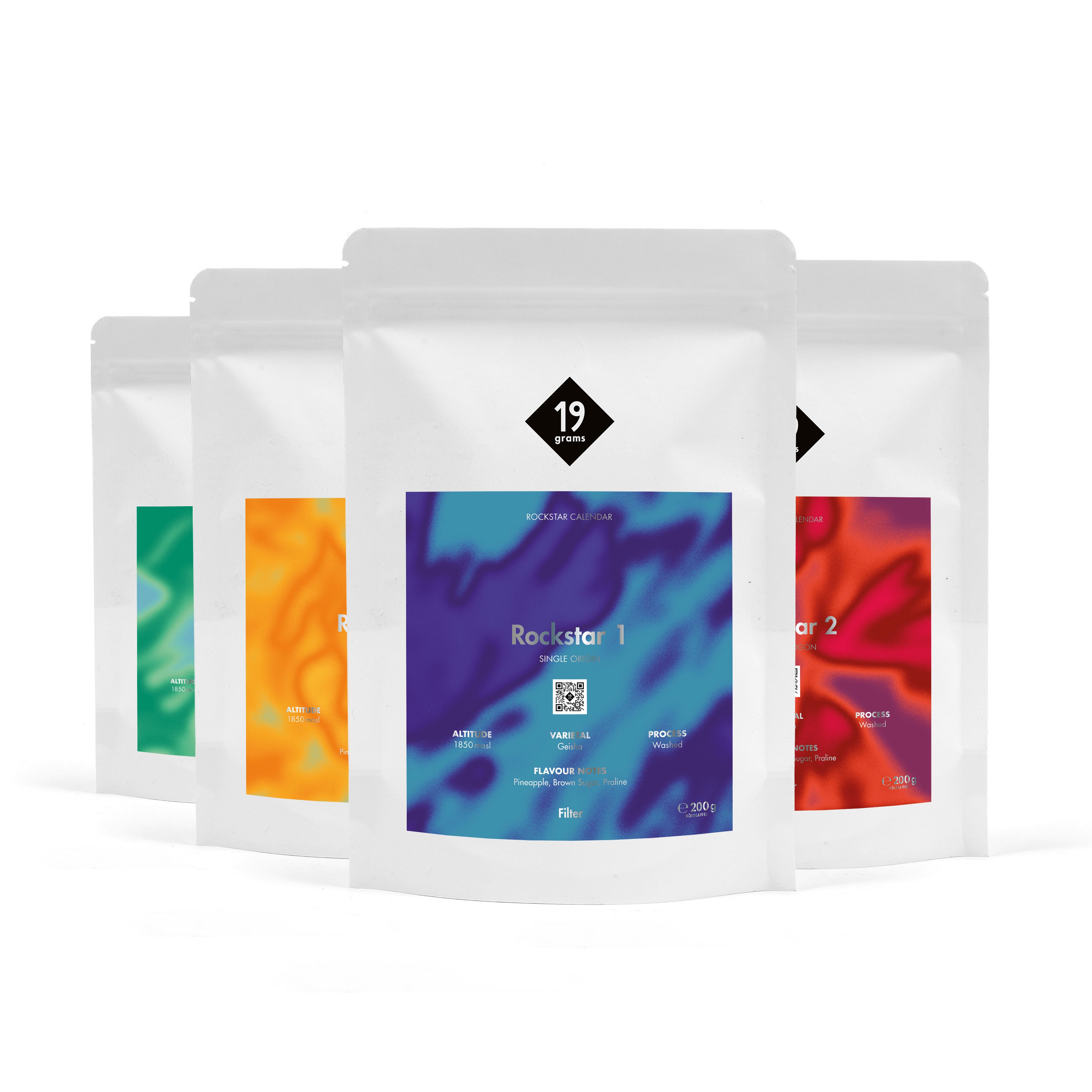19grams Rockstar Calendar Specialty Coffee – Produktmockup mit mehreren 19grams Kaffeebeuteln der Rockstar Serie in bunten Designs, Filterkaffee 200g, Kaffeerösterei Berlin