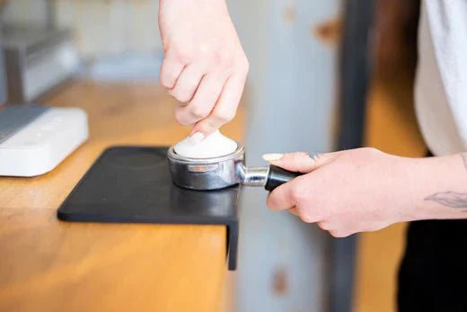 Tamper Station – das Andrück-Werkzeug für professionelle Baristas