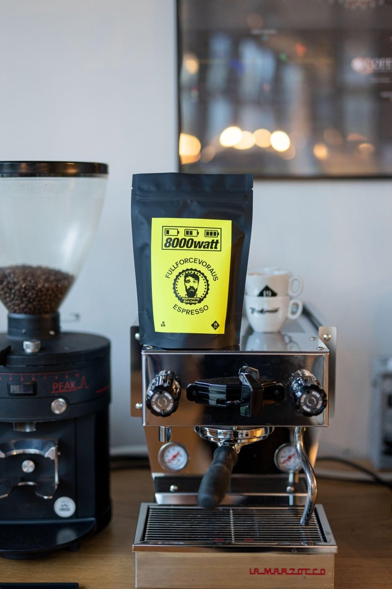 Fullforcevoraus Espresso von 8000watt &amp; Rick Zabel auf Kaffeemaschine