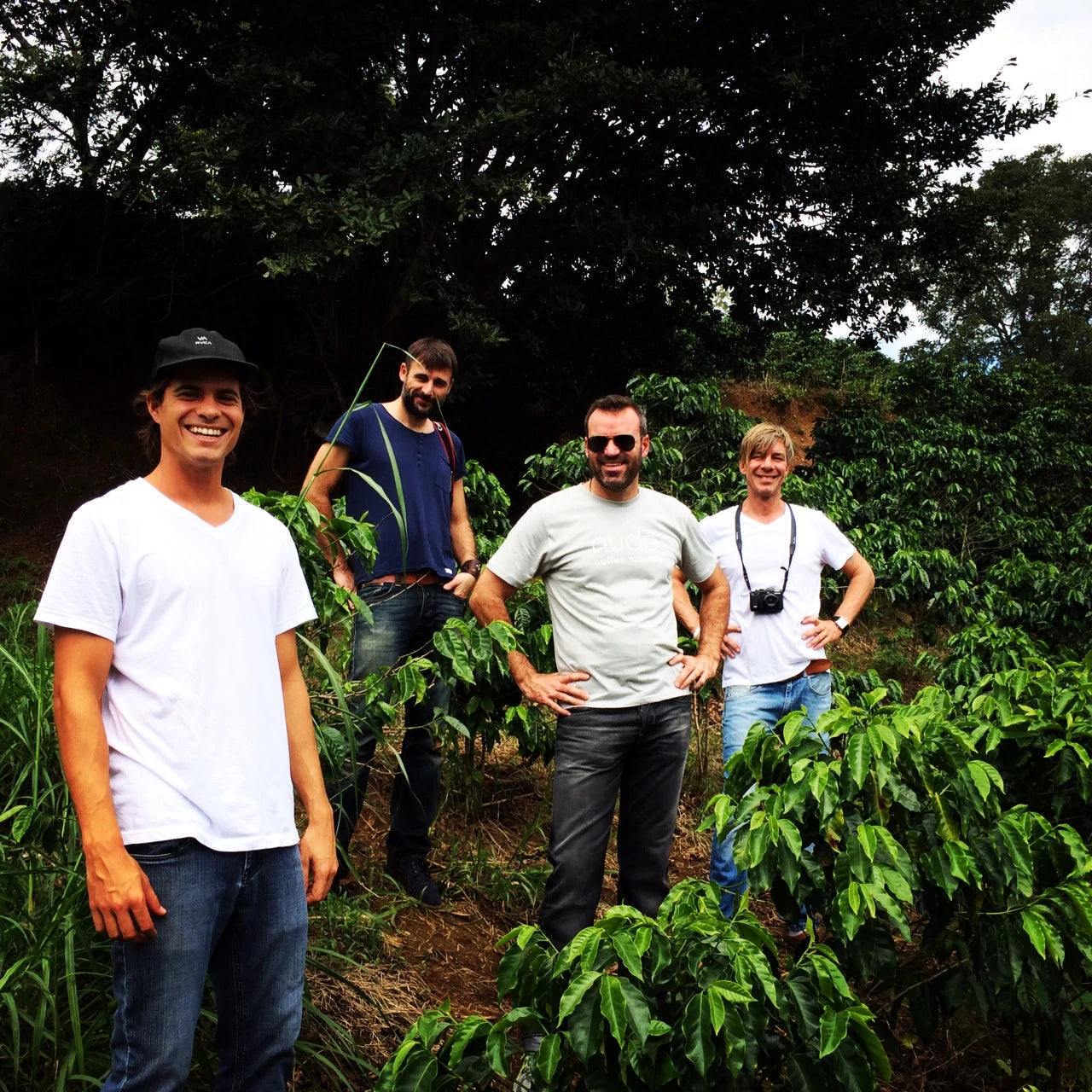 19grams Team Rob, Sascha und Diego auf der Hacienda Sonora Kaffeeplantage in Costa Rica – Farmbesuch für Specialty Coffee Sourcing