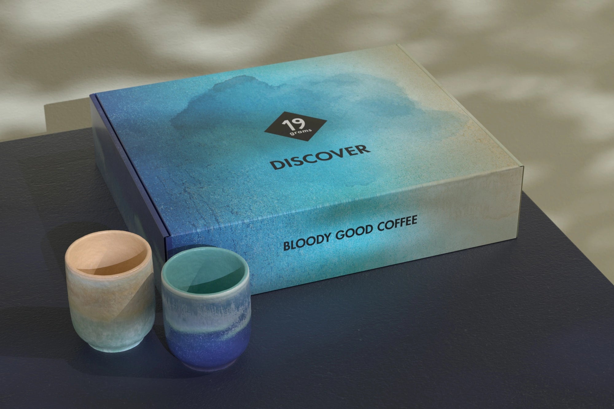 19grams x Motel a Miio Weihnachtsgeschenkbox 2024 – limitierte Kooperations-Geschenkbox von 19grams.live Roasters Berlin
