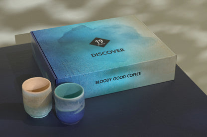19grams x Motel a Miio Weihnachtsgeschenkbox 2024 – limitierte Kooperations-Geschenkbox von 19grams.live Roasters Berlin