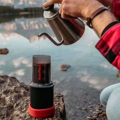 19grams Aeropress Go Coffee Maker mit Kanne
