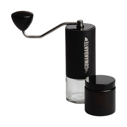 Comandante C40 MK4 Nitro Blade Handmuhle Schwarz Produktfoto - Praezisions-Handmuhle kaufen bei 19grams.live Roasters Berlin
